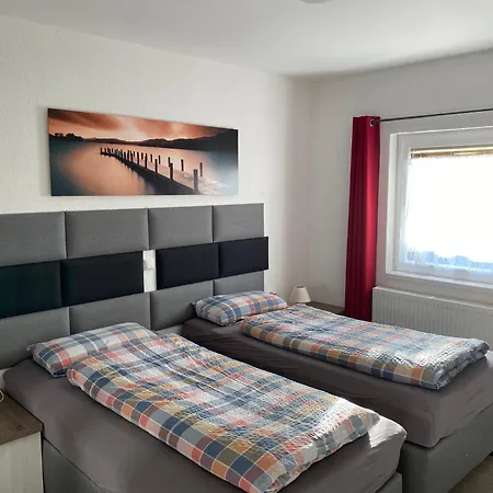 Speedys Gaestehaus Baar  Экстерьер фото