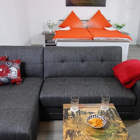 Speedys Gaestehaus Baar  Экстерьер фото